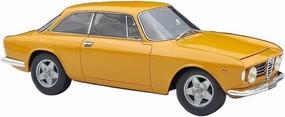 1:18 for Alfa Romeo Giulia Sprint GT 1600 Simulation Resin Car Model Collectible Mini Simulation Toys