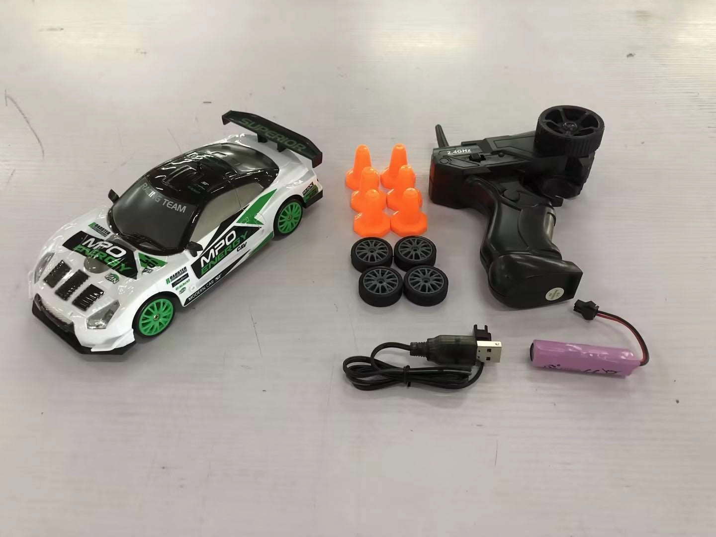 2.4G Drift Rc Car 4WD RC Drift Car Toy Remote Control GTR Model AE86 Vehicle Car RC Racing Car Toy For Children Christmas Gifts