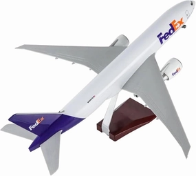 47CM 1/157 B777 Aircraft Cargo Model Toy with Gear Resin Plane Toy Miniatures Toy's Set