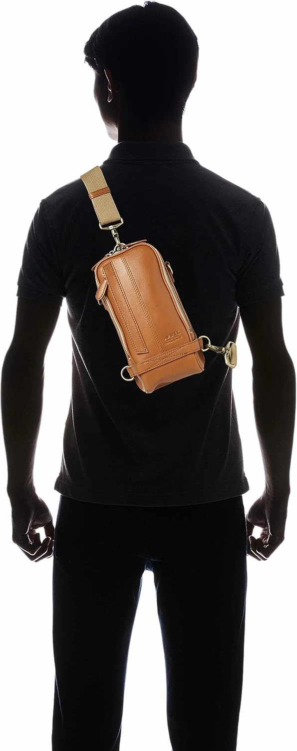 AVIREX(アヴィレックス) Omnidirectional 2-Way Leather Body Bag