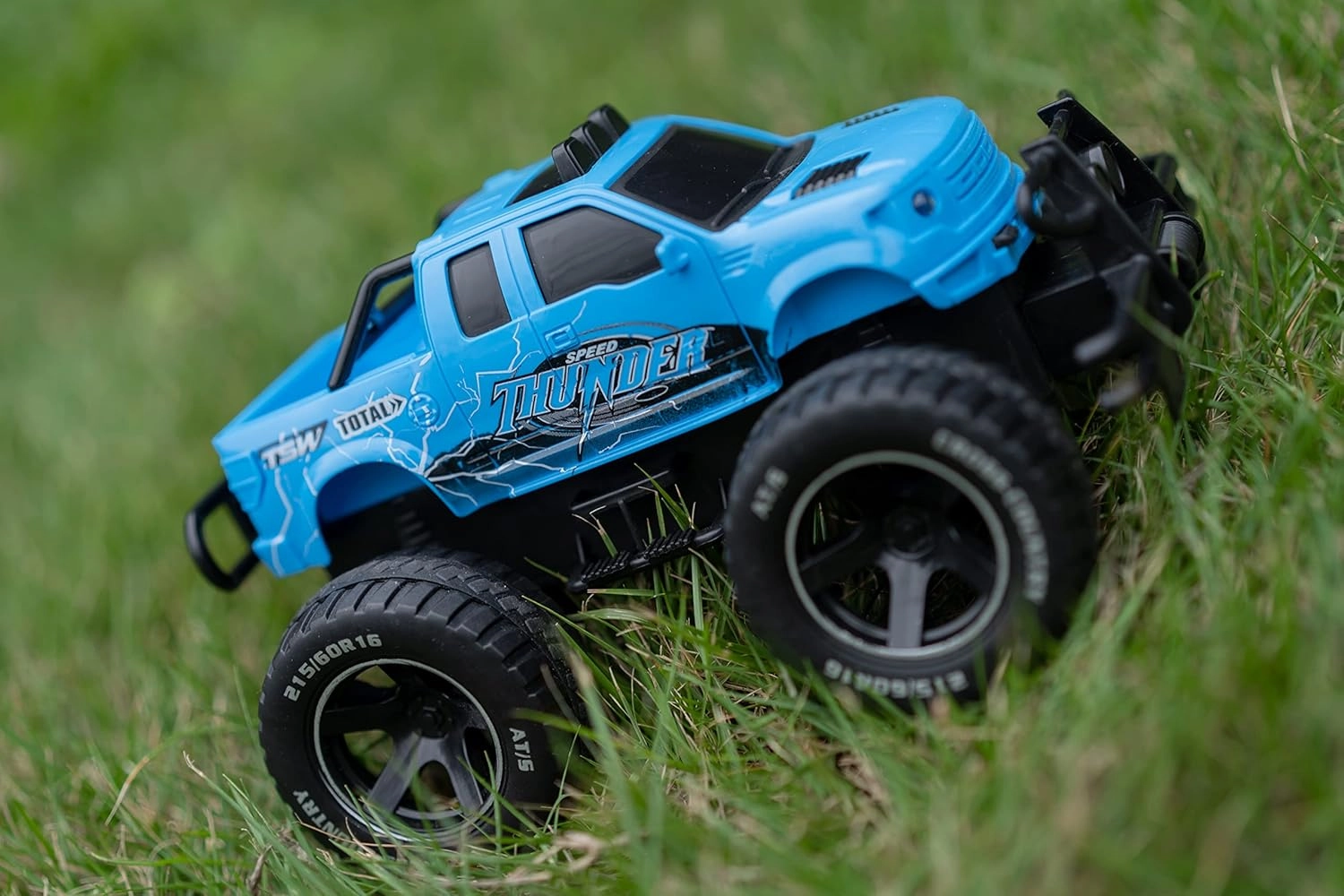 Beginner Rv Truck for Kids,Blue Off-Road RC Trucks,1:18 Scale Crawlers Toy for Kids Aged 4-9