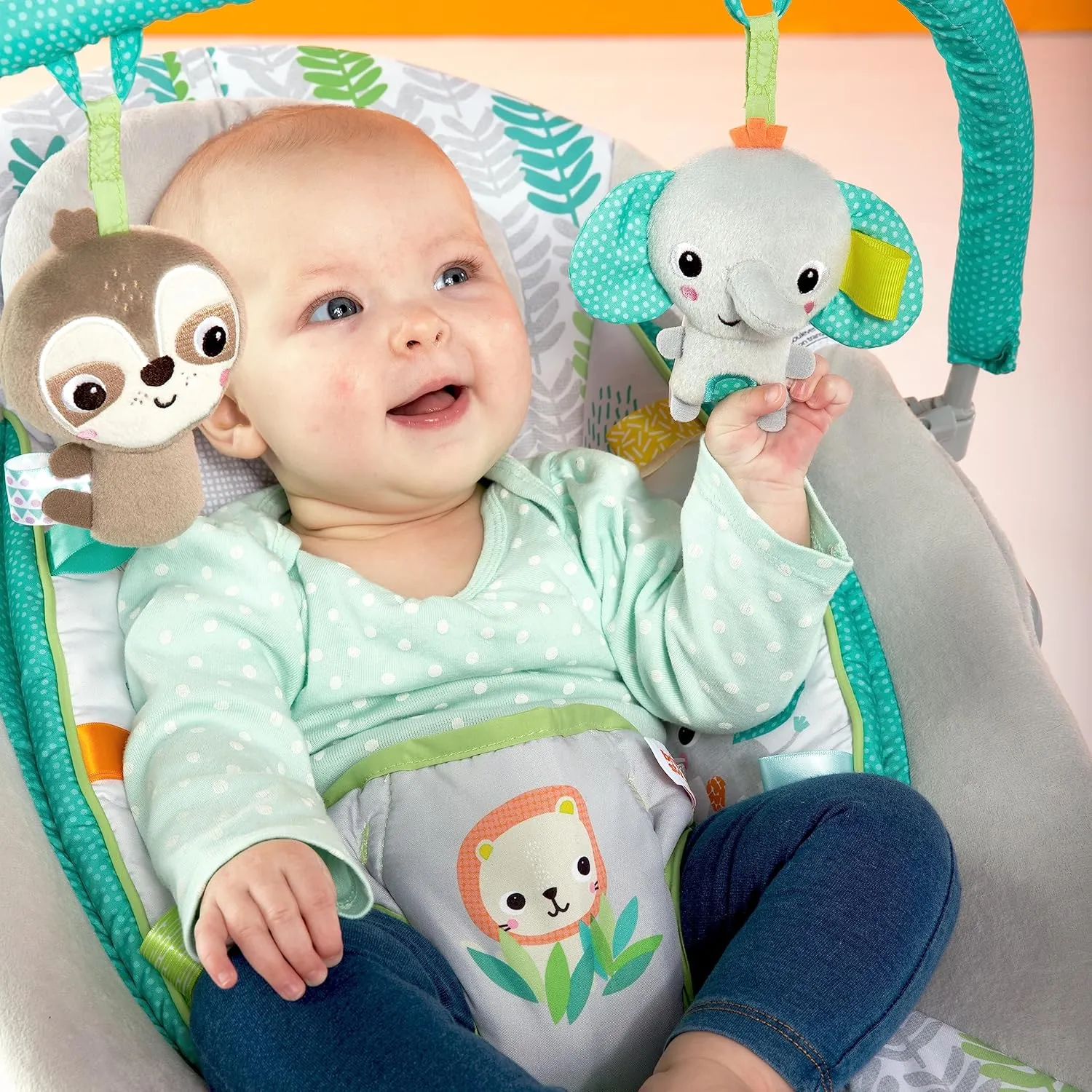 Bright Starts Comfy Baby Bouncer Soothing Vibrations Infant Seat - Taggies, Music, Removable Toy-Bar, 0-6 Months Up to 20 lbs (Jungle Vines)