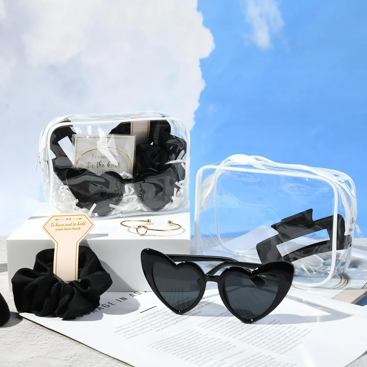 DEEKA 30 Pcs Bridesmaid Proposal Bag Set Gift Clear Makeup Toiletry Bag Bachelorette Party Favors Sunglasses Hair Claw Clips Scrunchies Knot Bracelets Bridal Wedding Party Gifts (Black)