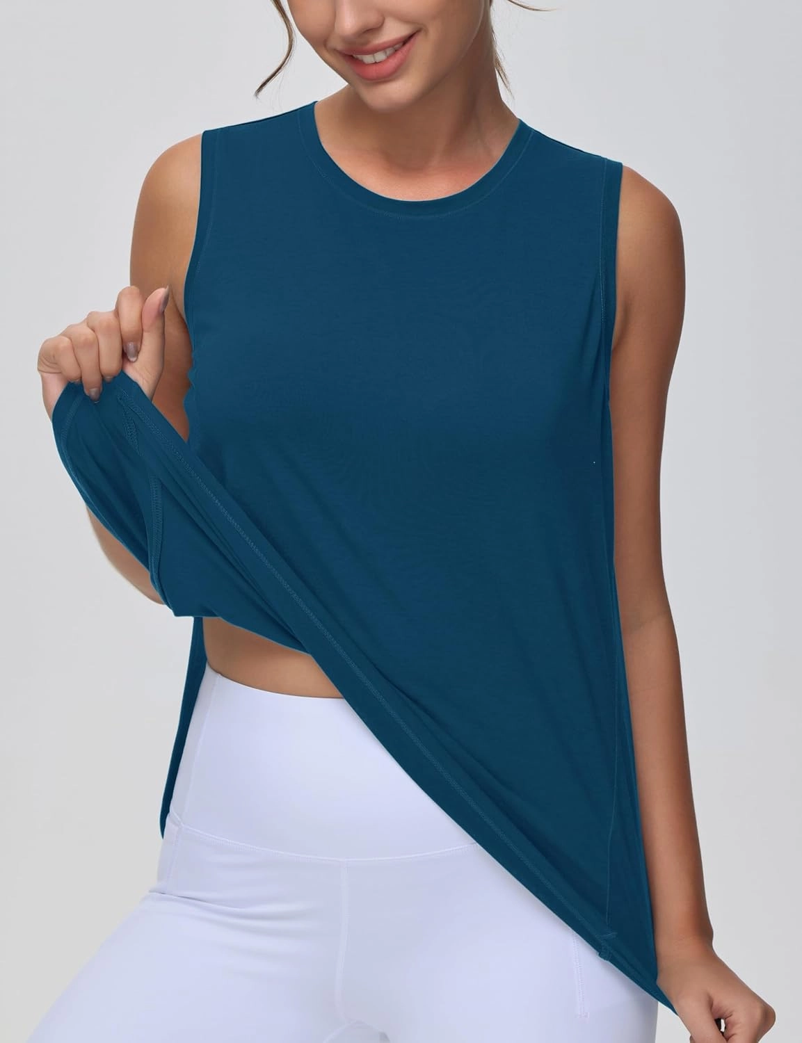 Dragon Fit Lightweight Workout Tank Tops for Women Sleeveless Yoga Shirts Side Split Loose Fit Athletic Tops with Curved Hem