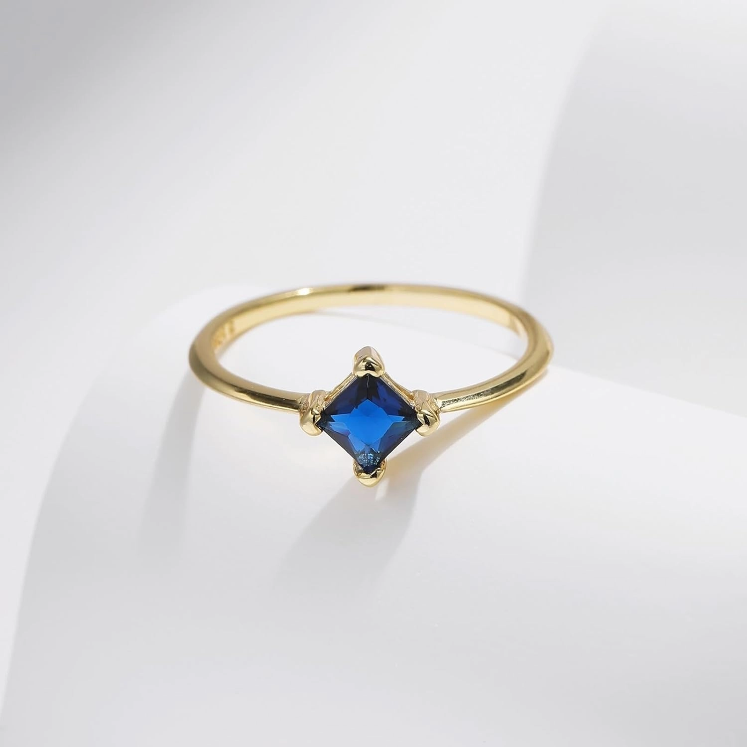 Engagement Rings for Woman, 9K/14K Yellow Gold 4 MM Blue Square Lab Created Sapphire Simple 4 Claws Gemstone Band Ring Size 4-10