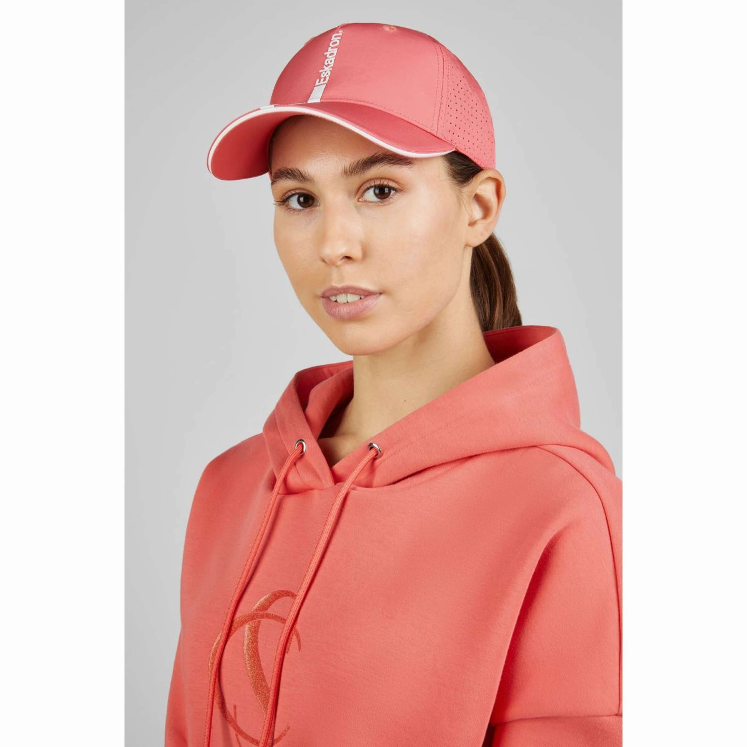 Eskadron Pet Classic Sports '25 Coral Blossom