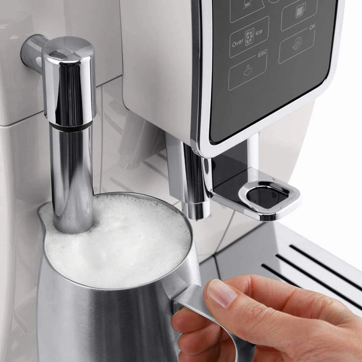 Espresso & Coffee Automatic White Luxurious Machine, Dinamica Iced DeLonghi High-demand