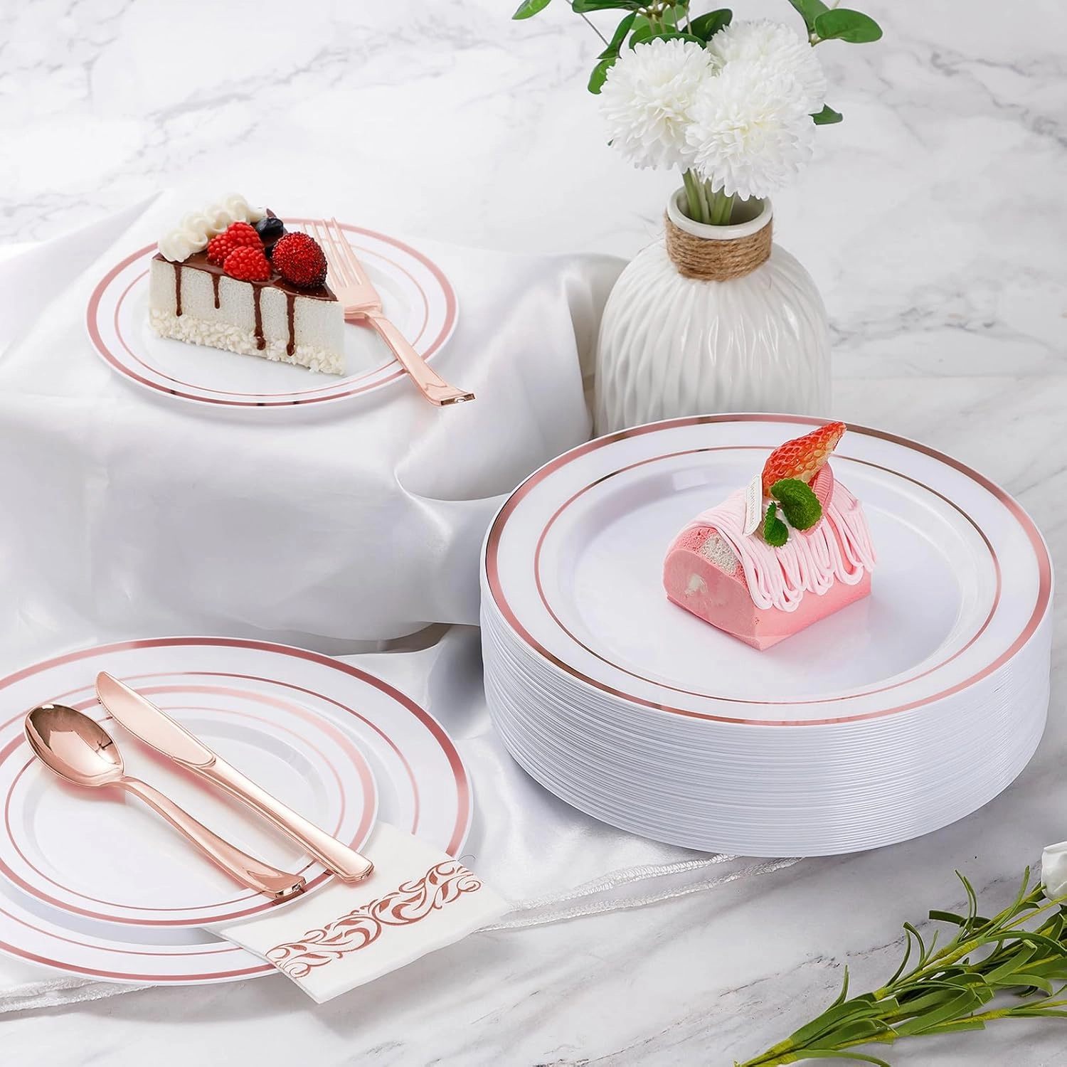 Goodluck 700 Piece Rose Gold Dinnerware Set for 100 Guests, Plastic Plates Disposable for Party, Include: 100 Dinner Plates, 100 Dessert Plates, 100 Paper Napkins, 100 Cups, 100 Silverware Set