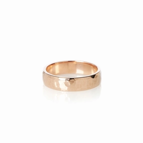 Hammered Band in Rose Gold