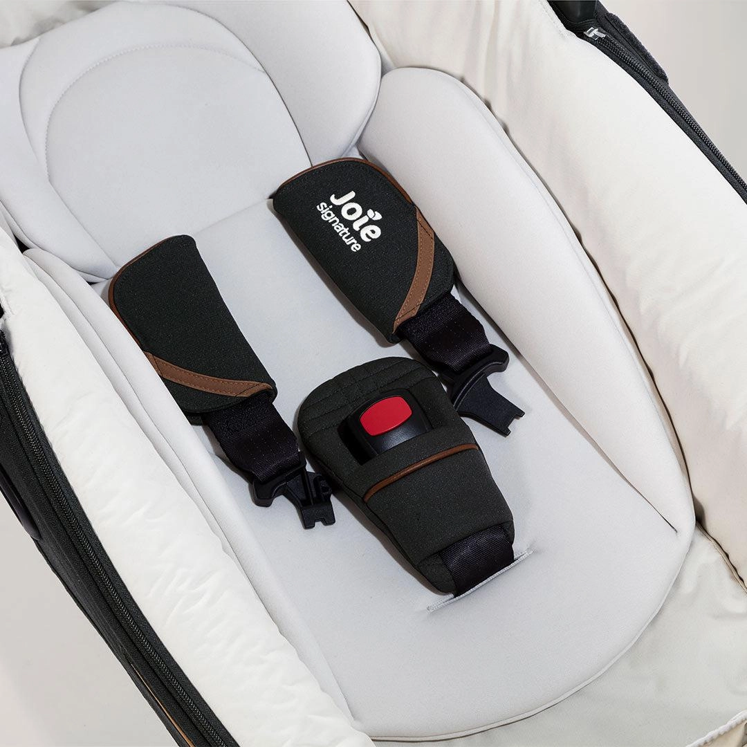 Joie Signature Calmi Car Seat - Eclipse