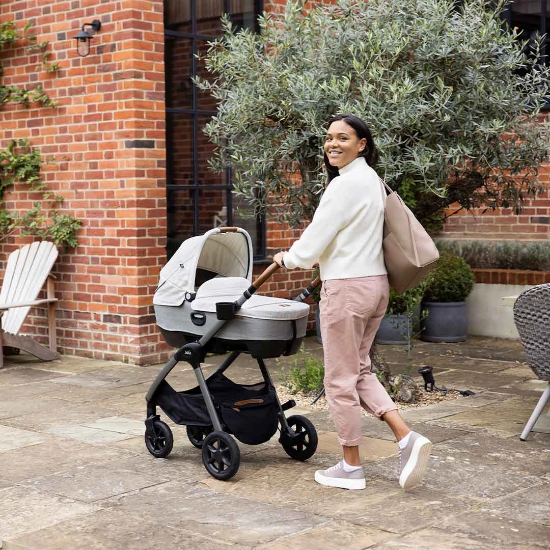 Joie Signature Calmi Car Seat - Eclipse