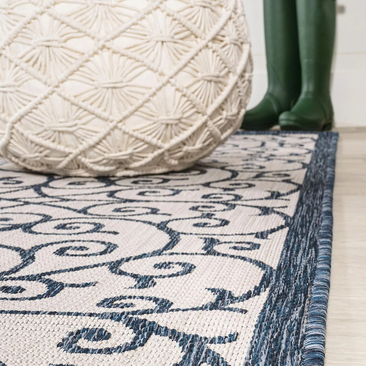 JONATHAN Y SMB107F-28 Madrid Vintage Filigree Textured Weave Indoor Outdoor Runner Rug, Classic, Traditional, Transitional Easy Cleaning,Bedroom,Kitchen,Backyard,Patio,Non Shedding, Cream/Blue, 2 X 8