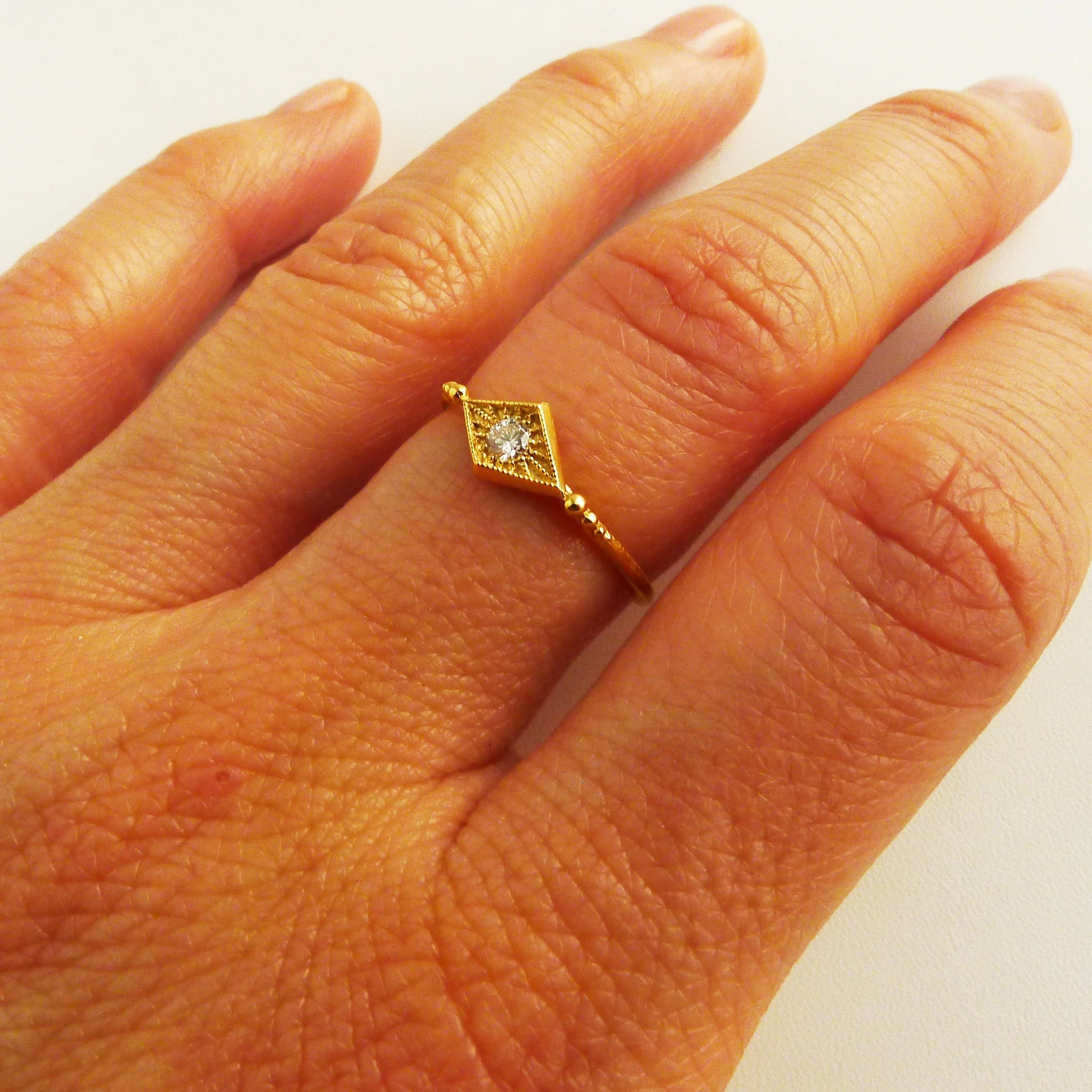 Naoma Ring