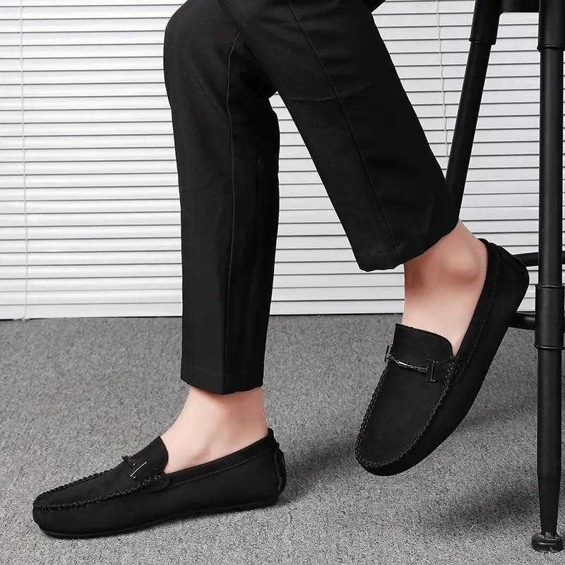 New Mens Loafers Shoe Suede Vamp Round Toe Driving Shoes Lightweight Comfortable Flat Heel Classic Slip-on