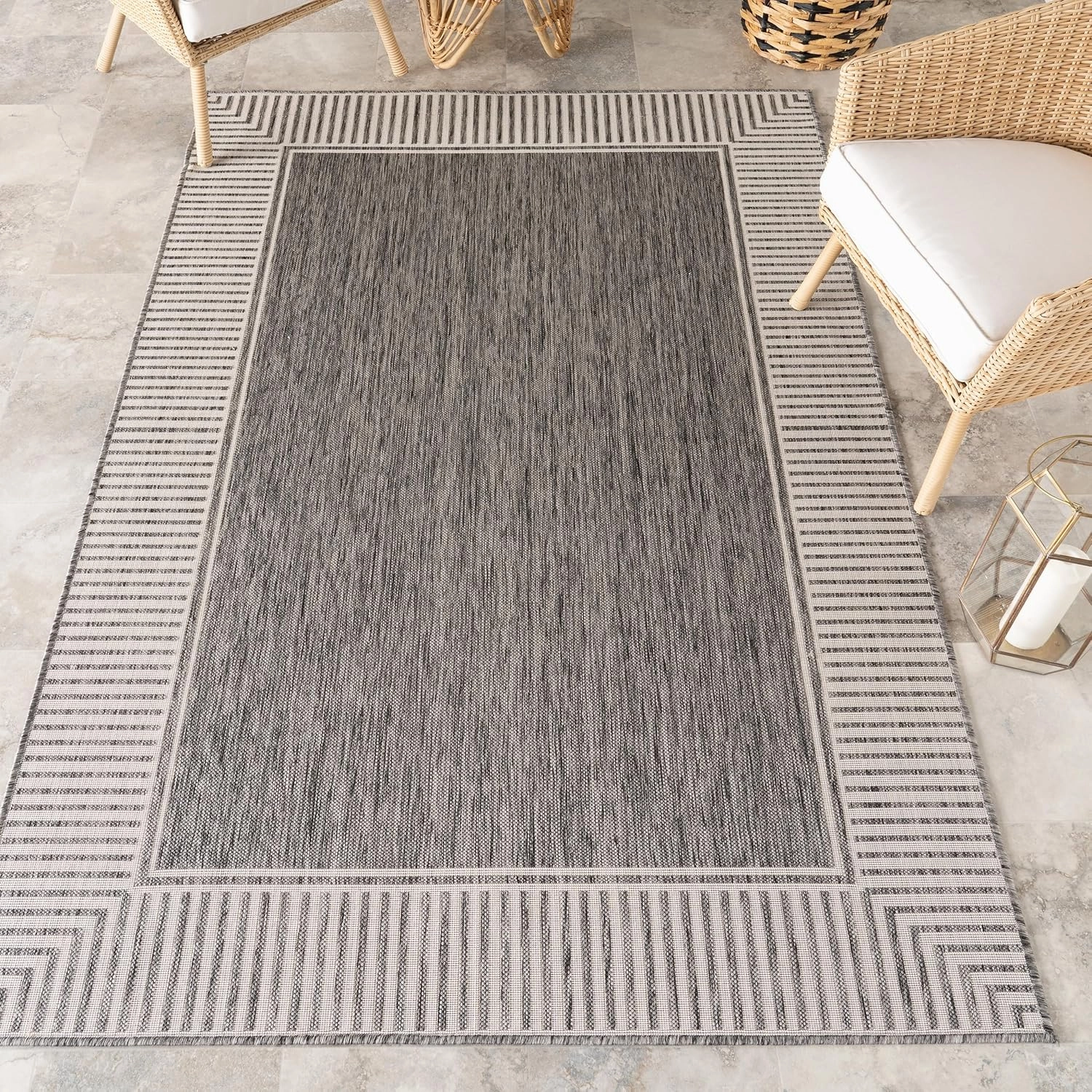 nuLOOM 4' x 6' Outdoor Area Rug, Casual Design with Striped Border, Stain Resistant, Highly Durable, for Patio, Balcony, Bedroom, Living Room, Dining Room, Bathroom, Steel