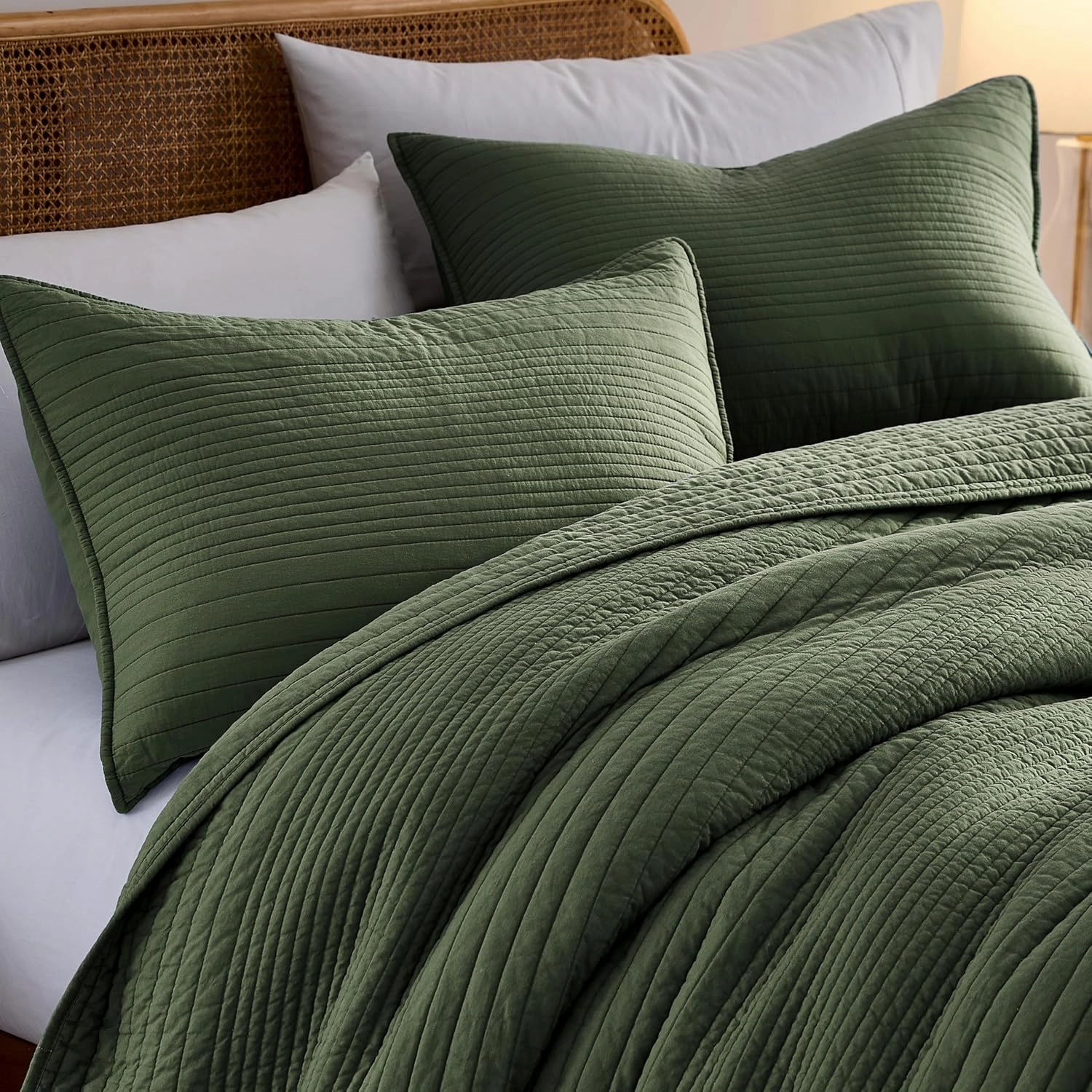 palassio Striped Olive Green 100% Cotton Quilt King Size Bedding Sets, Lightweight Crinkly Channel Pick Stitch Textured Bedspread Soft Shabby Chic Farmhouse Country Coverlet for All Season, 2 Shams