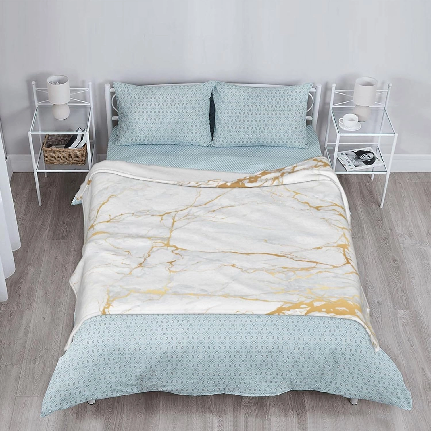 Perinsto White Marble Print Throw Blanket Ultra Soft Warm All Season Marbling Texture Decorative Fleece Blankets for Bed Chair Car Sofa Couch Bedroom 50"X40"