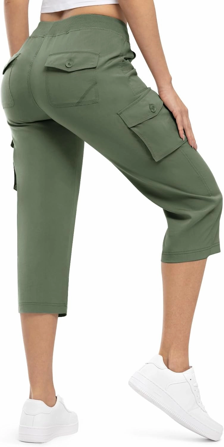 Rdruko Women's Cargo Capris Pants Lightweight Quick Dry Hiking Summer Casual Travel Pants with Pockets