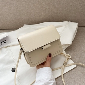 Realaiot Fashion Brand Women's Small Crossbody Bag Lightweight PU Leather Messenger Bag Flap Handbag Purse Summer Travel Bag for Female