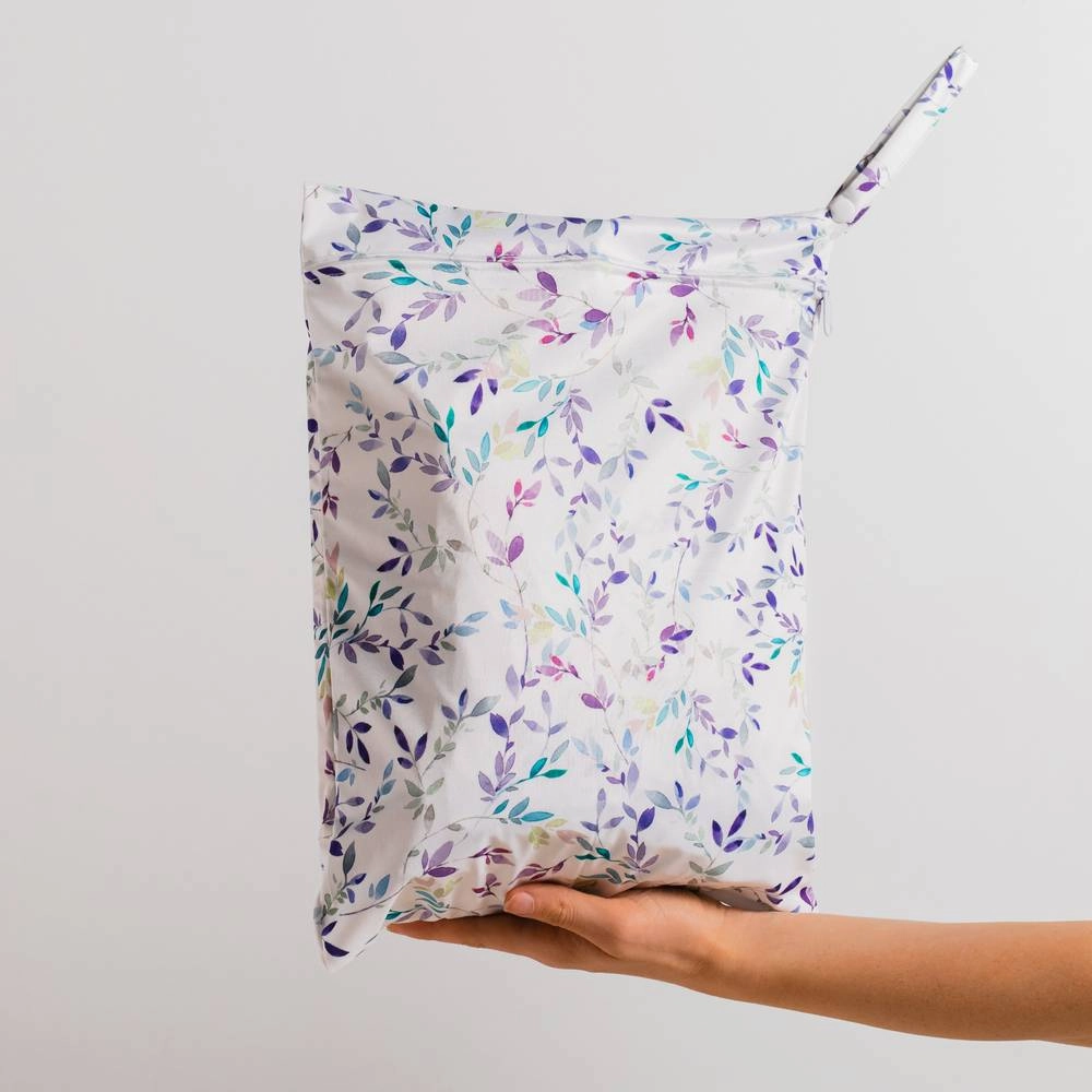 Reusable Single Zip Waterproof Nappy Wet Bag — Soft Eucalyptus