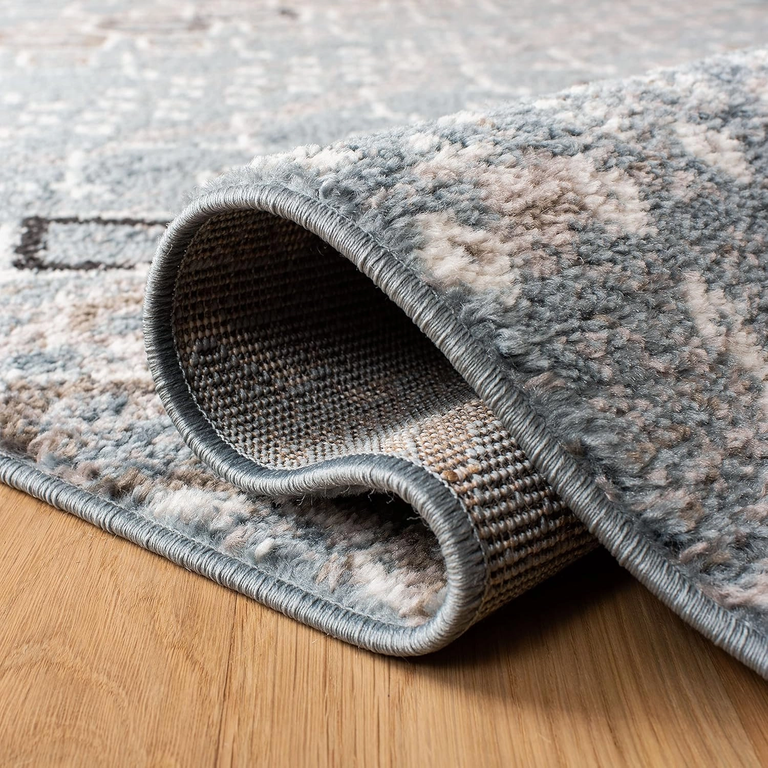 SAFAVIEH Amsterdam Collection Accent Rug - 2'3" x 4', Blue & Ivory, Moroccan Boho Design, Non-Shedding & Easy Care, Ideal for High Traffic Areas in Entryway, Living Room, Bedroom (AMS108L)