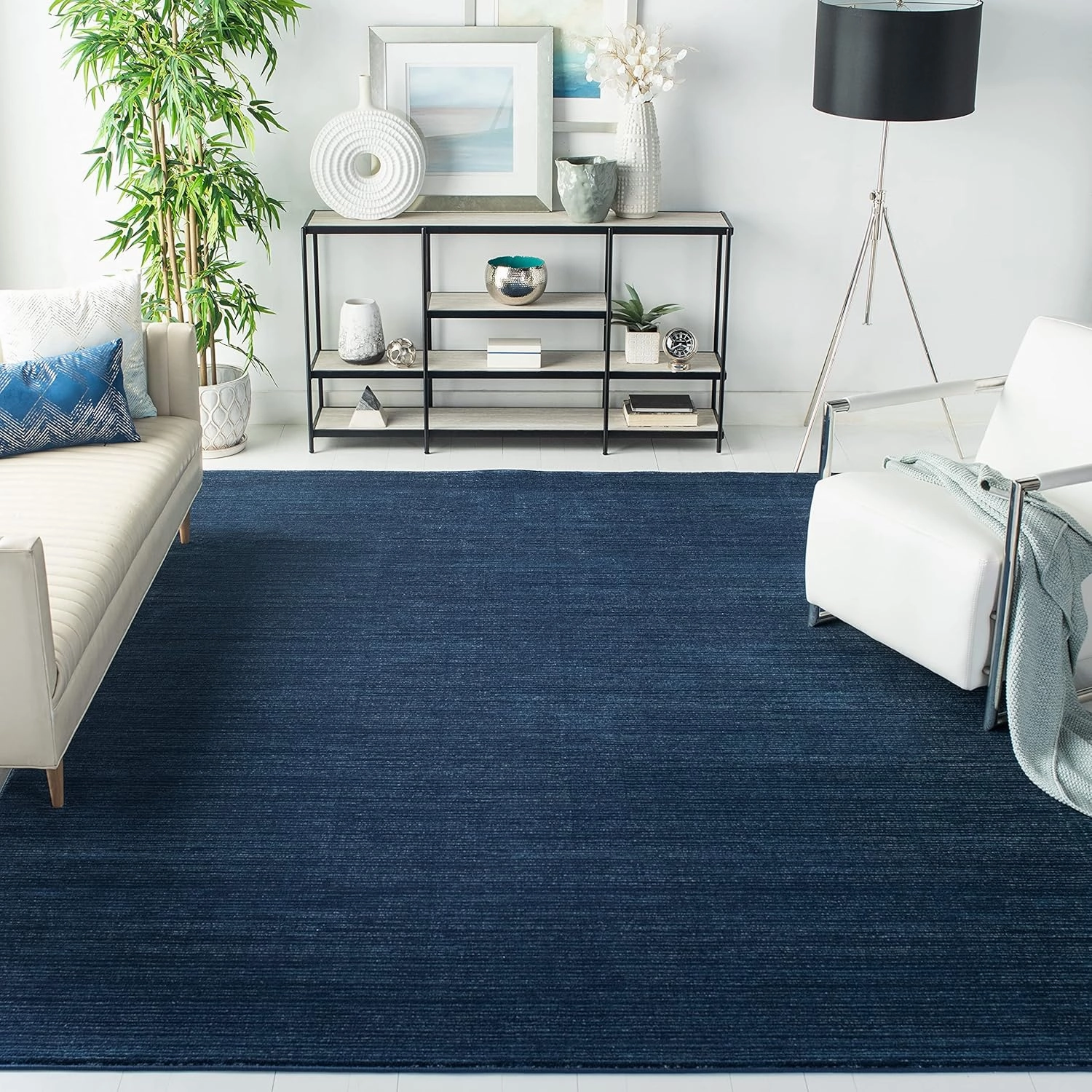 SAFAVIEH Area Rug 8x10 - Vision Collection - Large - Navy, Modern Ombre Tonal Chic Design, Non-Shedding & Easy Cleaning, Ideal for Living Room, Bedroom, Office, Dining Space (VSN606N)