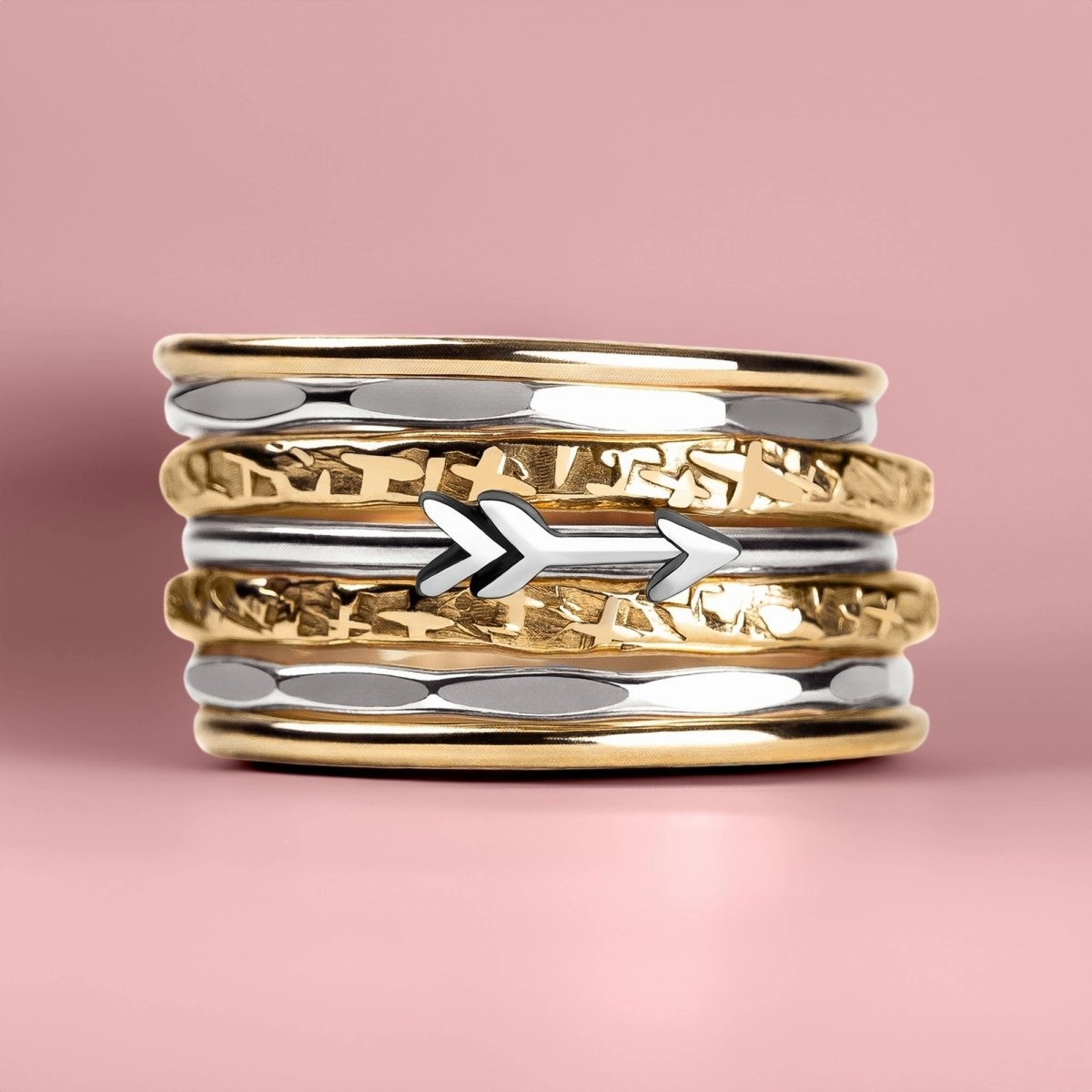 Set of 7 Arrow Stacking Rings