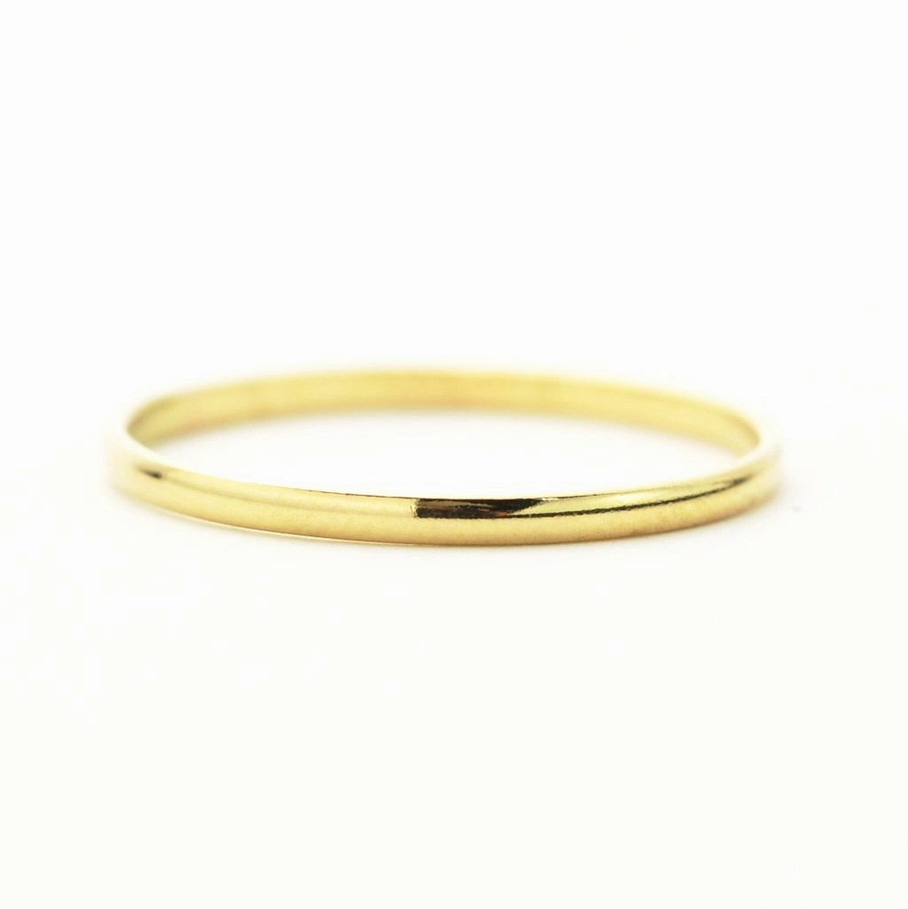 Simple Smooth Ring