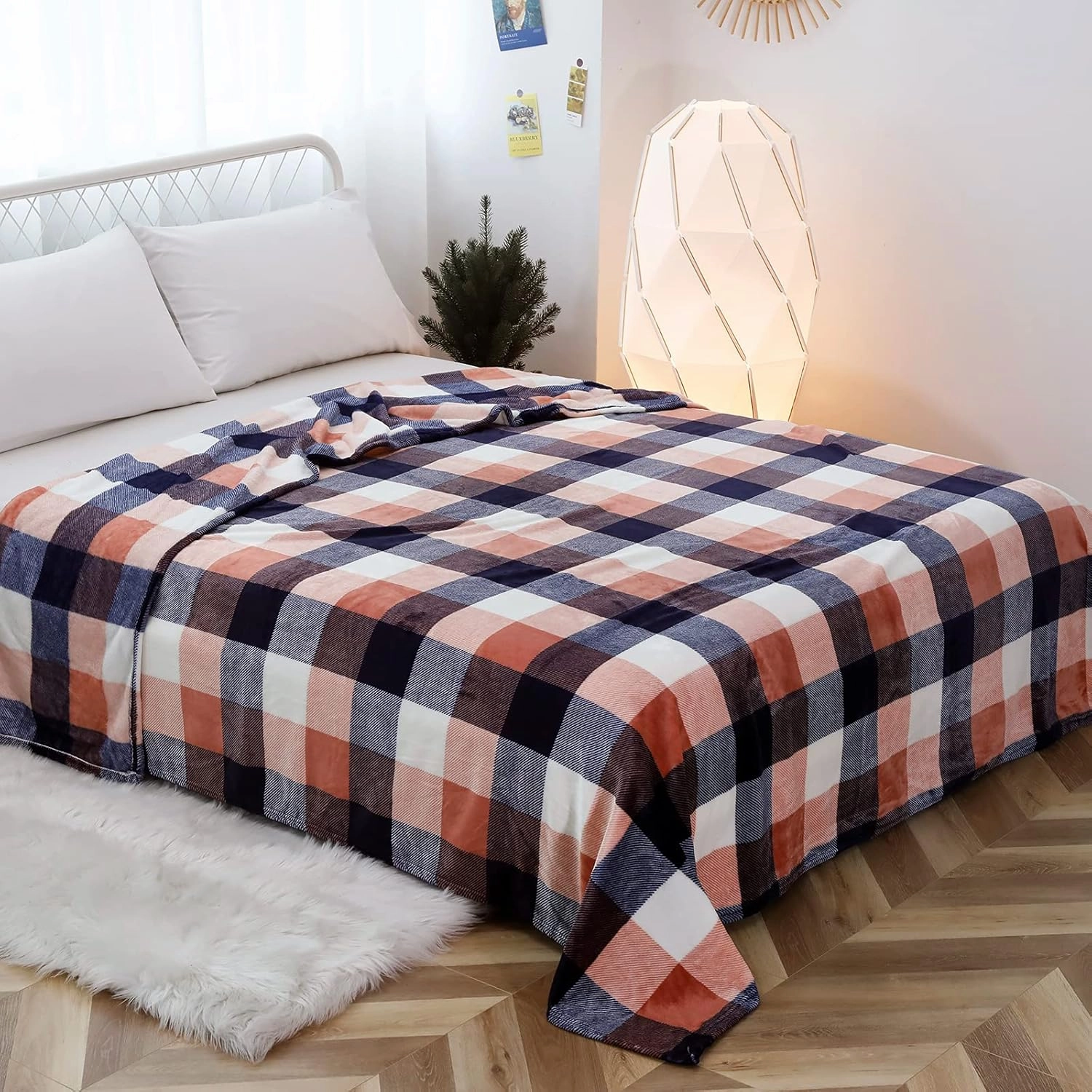 SOCHOW Buffalo Plaid Flannel Fleece Throw Blanket 50 × 60 Inches, Soft Lightweight Cozy All Season Coral Pink Checkered Blanket for Bed, Couch, Car
