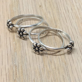 Stacking Ring/ Flower Ring/ Sterling Silver/ Handcrafted/ Bridesmaid/ Honeybee Ring