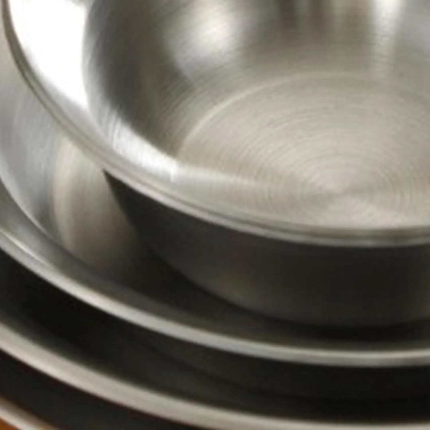 Stainless Steel Plates and Bowls, Camping Utensils, Dinner Dishes, Outdoor Tableware Dinnerware Set for Barbecue RV Apartment