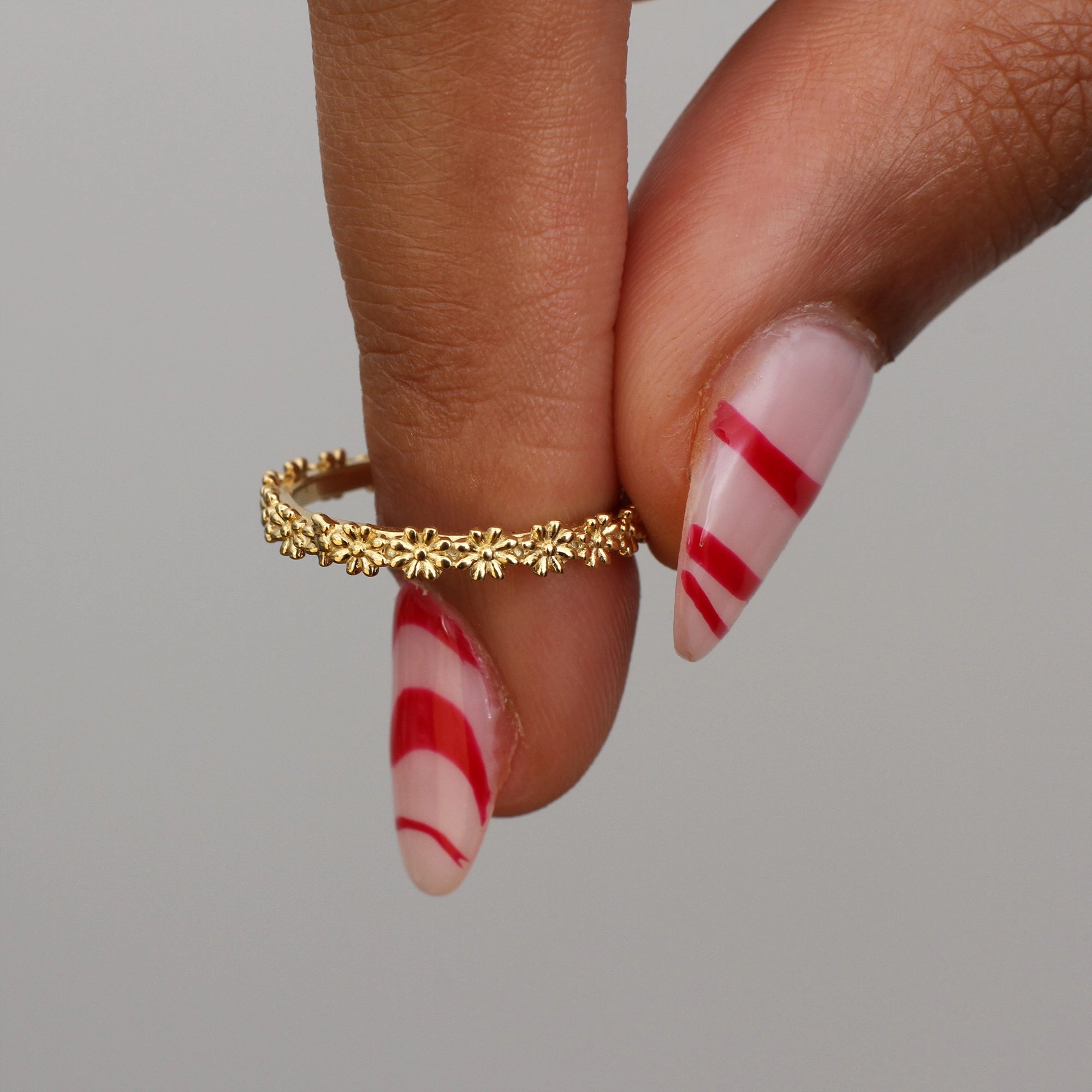 Sterling Silver Or 18ct Gold Daisy Ring