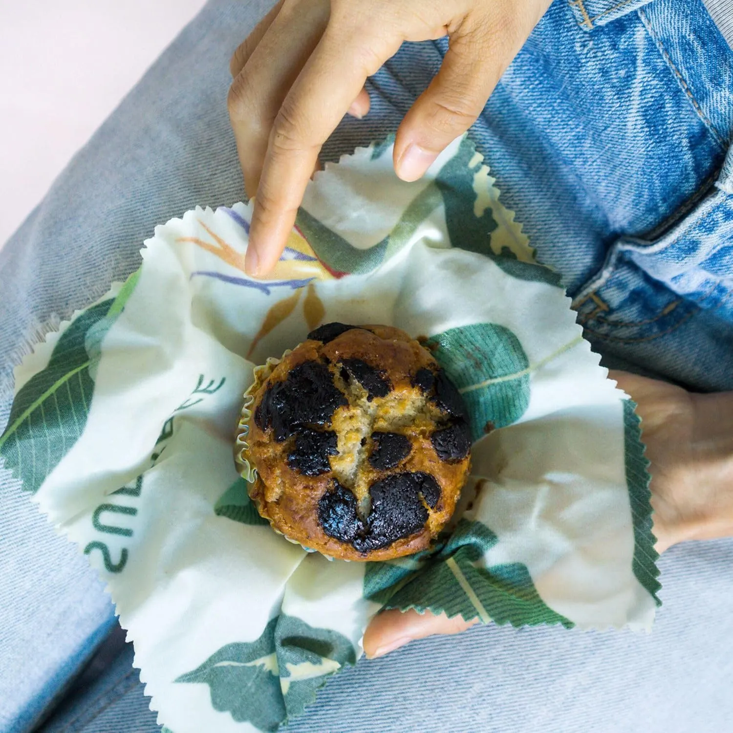SUPERBEE Beeswax Wrap for Food, Set of 3 Bees Wax Wraps, Reusable Bees Wrap Paper for Wrapping Vegetables, Cheese Paper, Bowl Covers and Sandwich Wrapping Paper, Beeswax Food Wrap (Jungle)