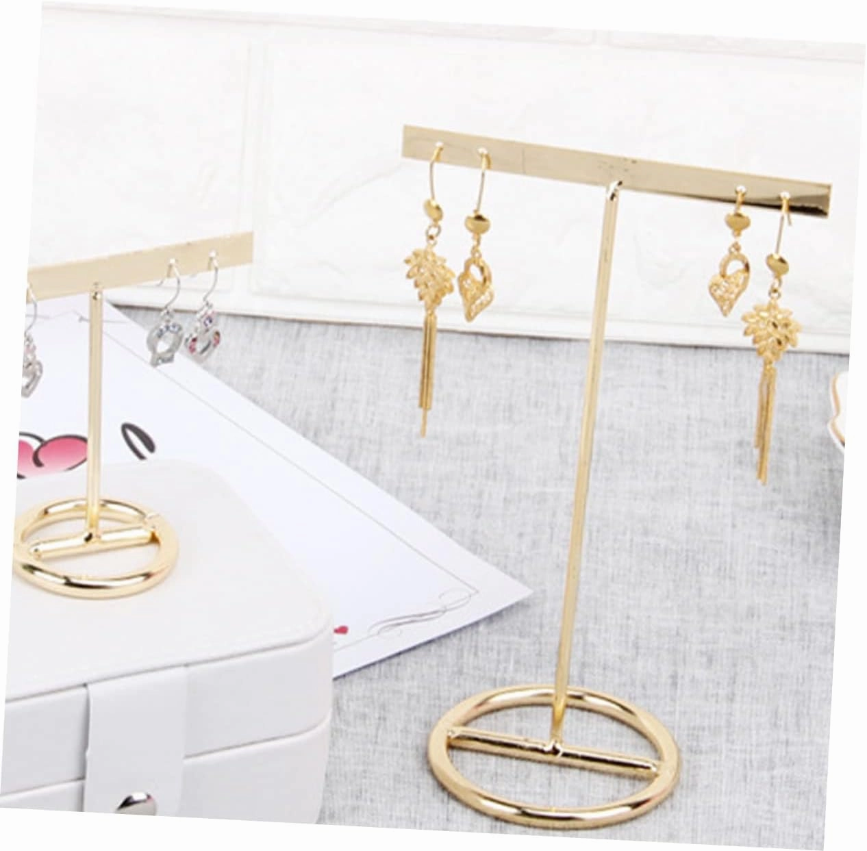 TENDYCOCO 6 Pcs Metal Earring Holder Sided Bust Velvet Vendors Showcase Sticker Kt Holders Rack Clear T Shape Earring Display Jewelry Organizer Earrings Stand Jewelry Display Stand Golden