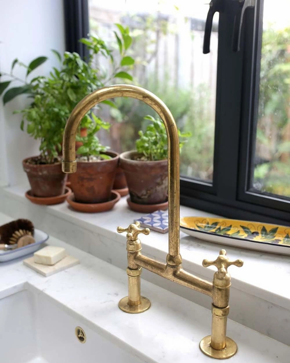 Unlacquered Brass Bridge Faucet, Unlacquered Brass Bridge Faucet with Sprayer (8 inches, With Sprayer)