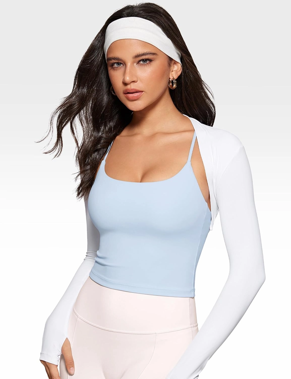 Womens Low Scoop Neck Tank Tops Built in Bra U Back Workout Tanks Spaghetti Criss Cross Strap Sleeveless Cropped Top